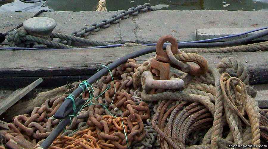 081204_LewisDock_Docklines_andChains_900x500_opt8ADV.jpg