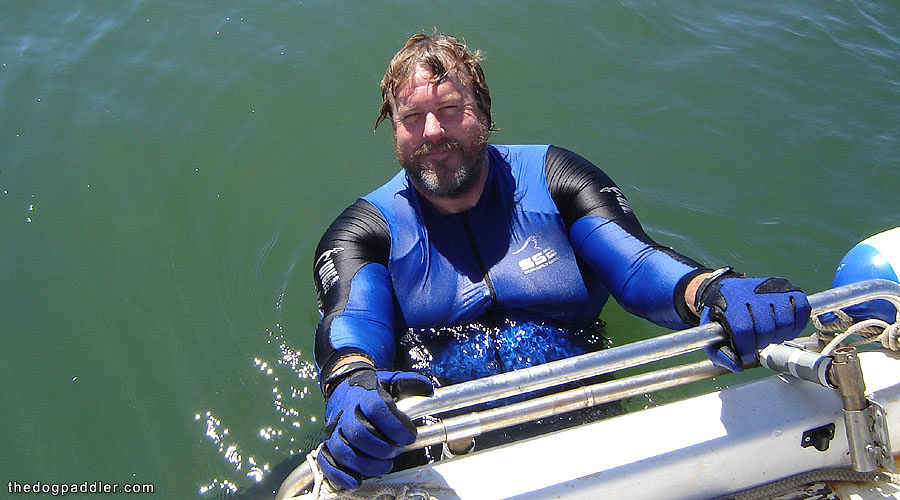081231_0_Rodney_inWater_900x500_opt8ADV.jpg