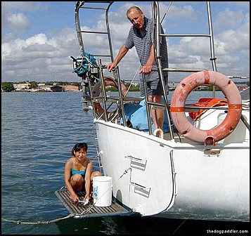 081113_Laurie_Mai_cleaningfish_800x752_opt8ADV.jpg