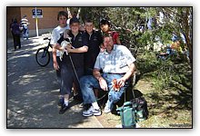 09_080913_ErskineParkSchool_RodneyPenny_andScouts3_900x550_opt8ADV.jpg