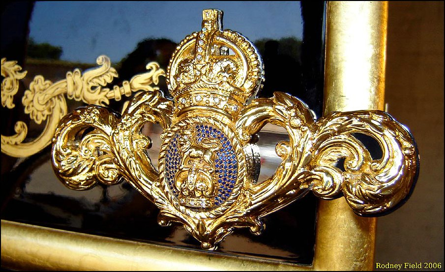 RoyalCoach26.jpg